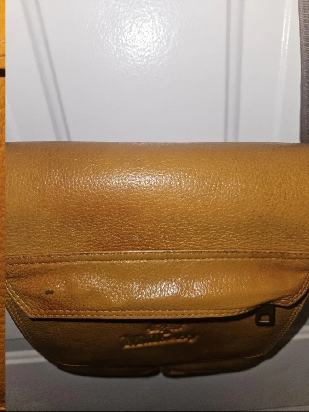 Mulberry Tan Leather Messenger Crossbody Bag